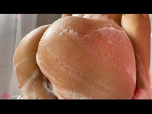 ❤️ Brunette onanerer fisse med vibrator til intens orgasme i brusebad ❤❌ Porno at da.sexafinkarasskaz.ru ️❤